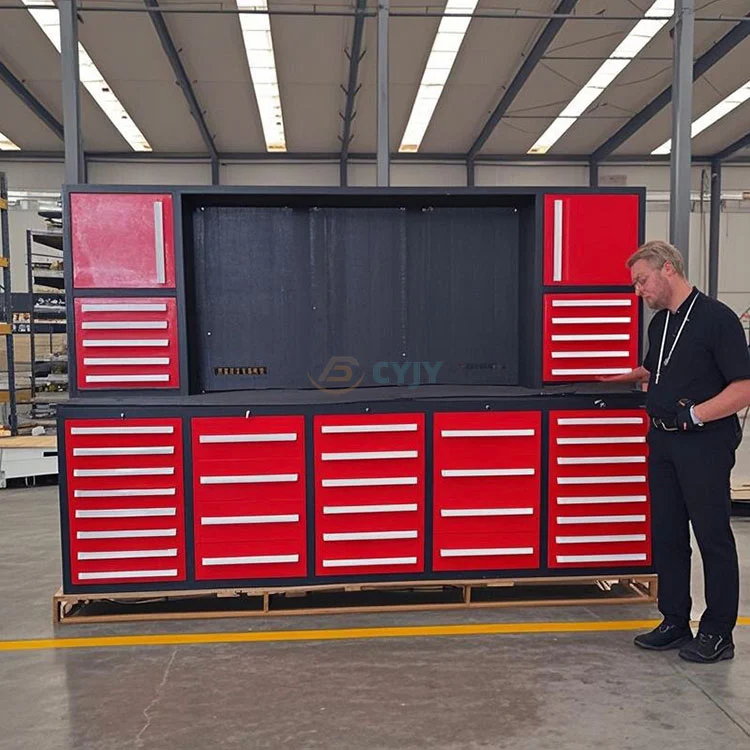Workbench v garáži